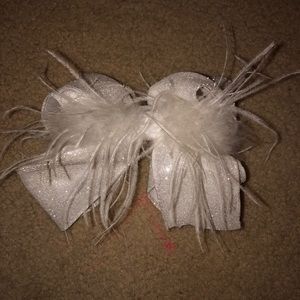 Hair bow